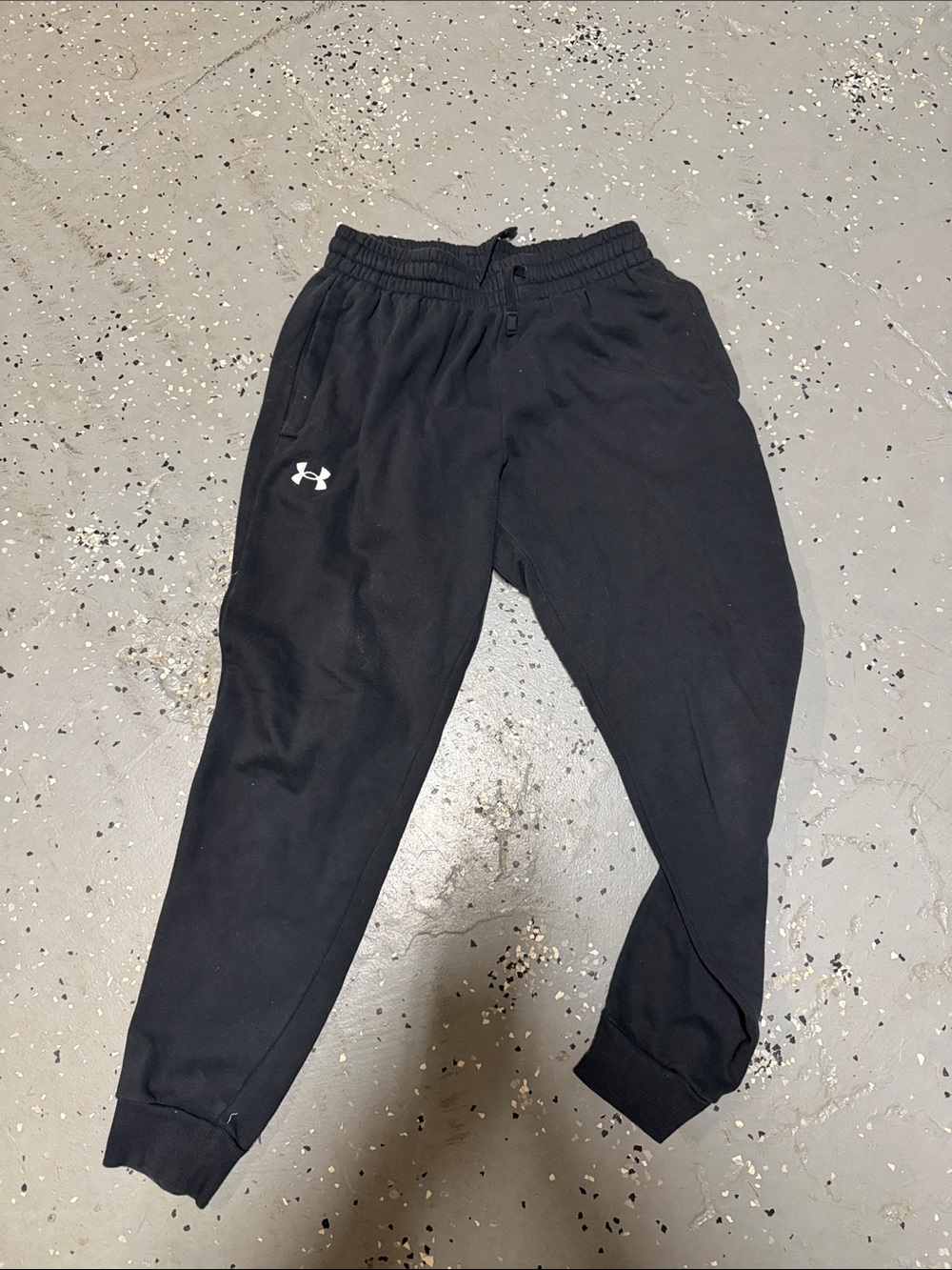 Under Armour mens Black Jogger Sweatpants with Logo
